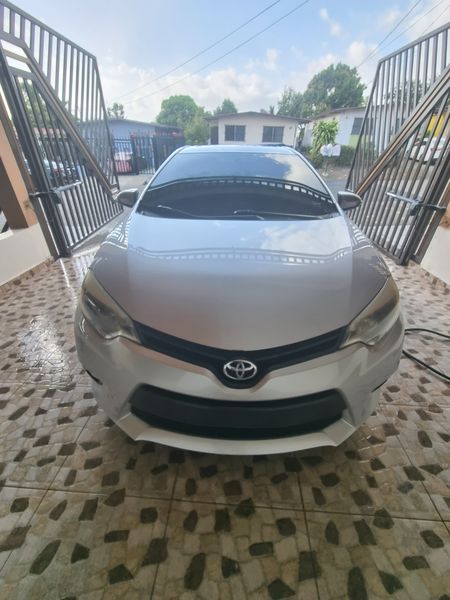 Toyota Corolla • 2015 • 199,640 km 11