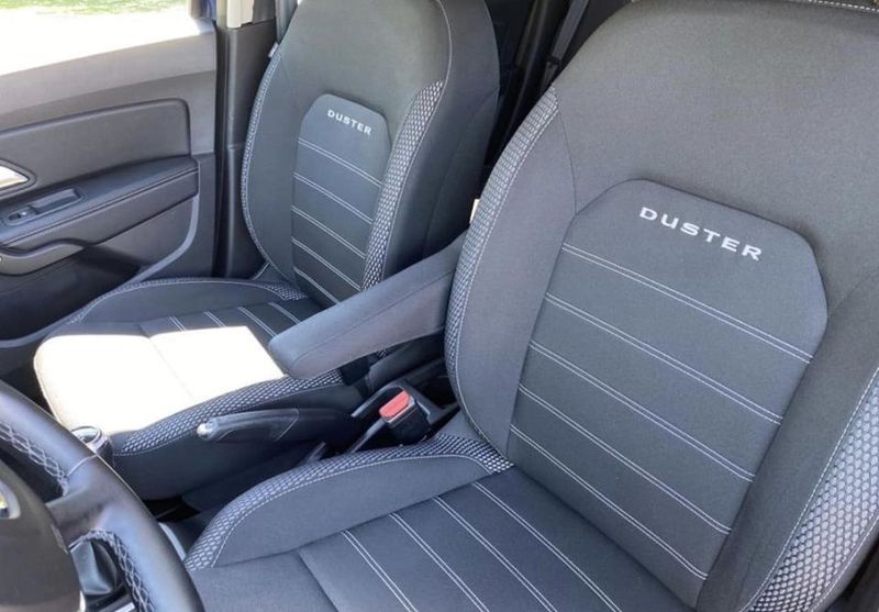 Dacia Duster • 2019 • 80,000 km 5