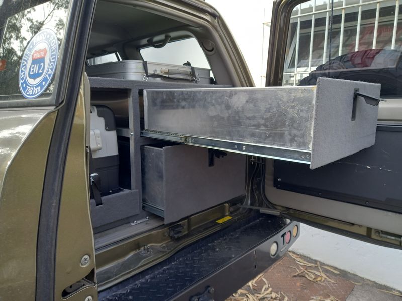 Nissan Patrol • 1998 • 198,000 km 3