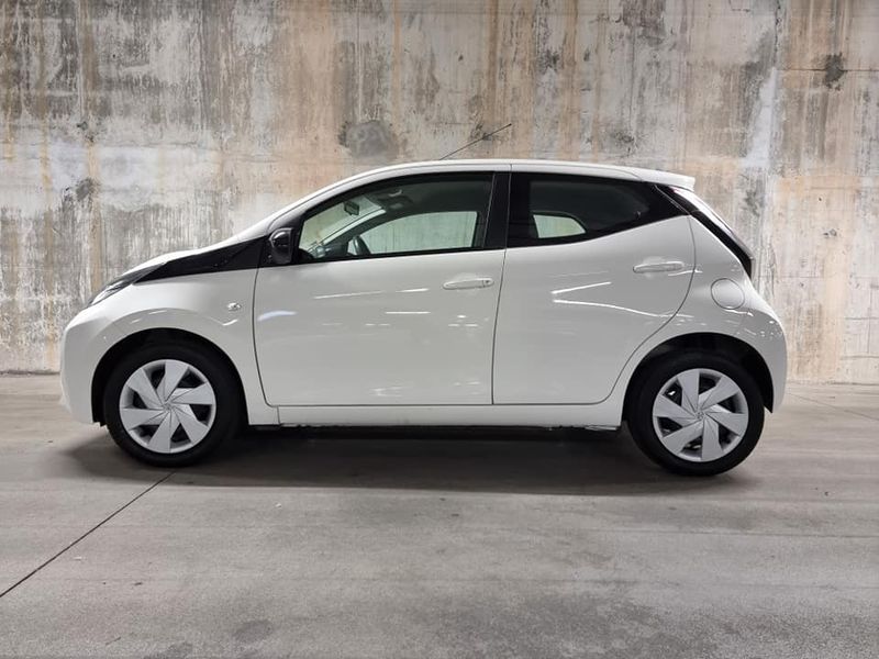 Toyota Aygo • 2018 • 5,000 km 4