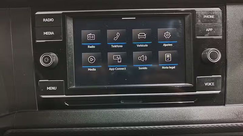 Volkswagen Caravelle • 2022 • 88,079 km 8