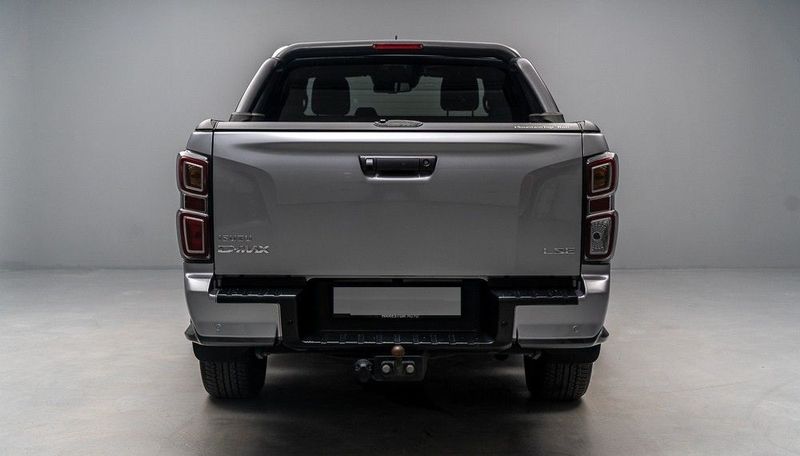 Isuzu D-MAX • 2020 • 43,100 km 1