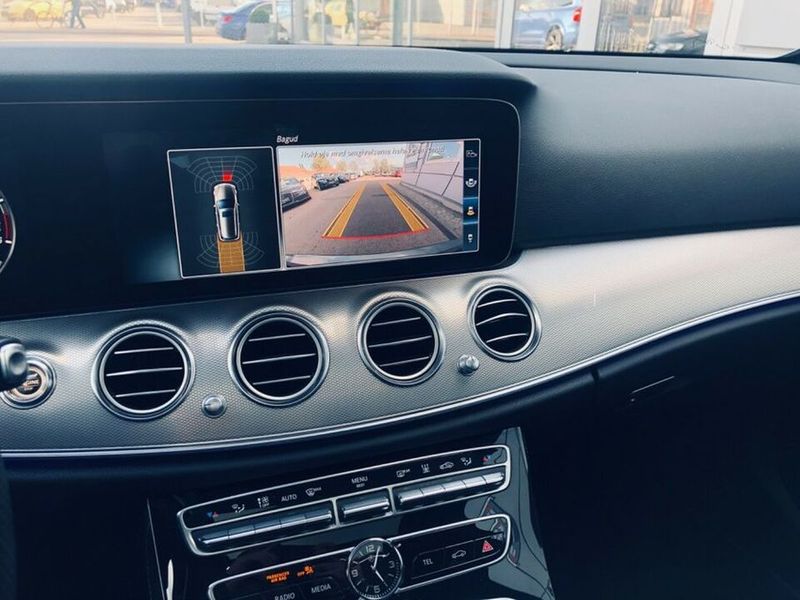 Mercedes-Benz E-Class • 2017 • 91,000 km 6
