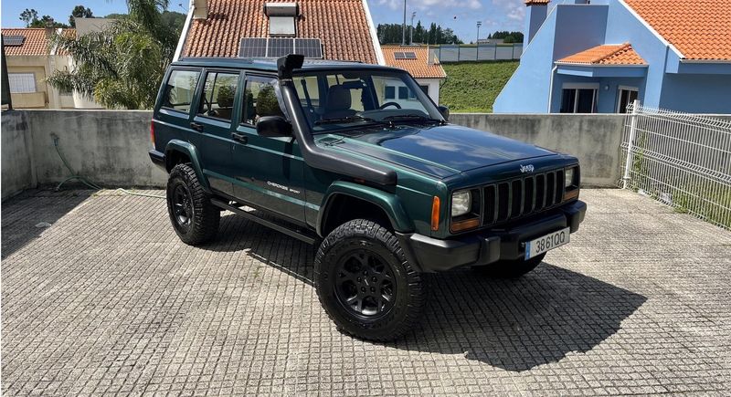 Jeep Cherokee • 2000 • 250,000 km 6