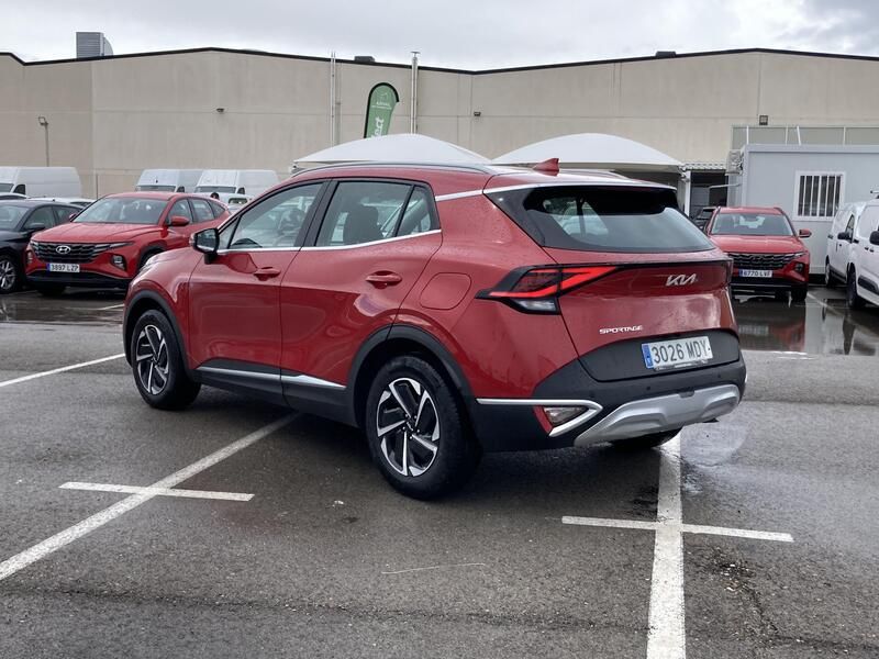 Kia Sportage • 2023 • 16,359 km 3