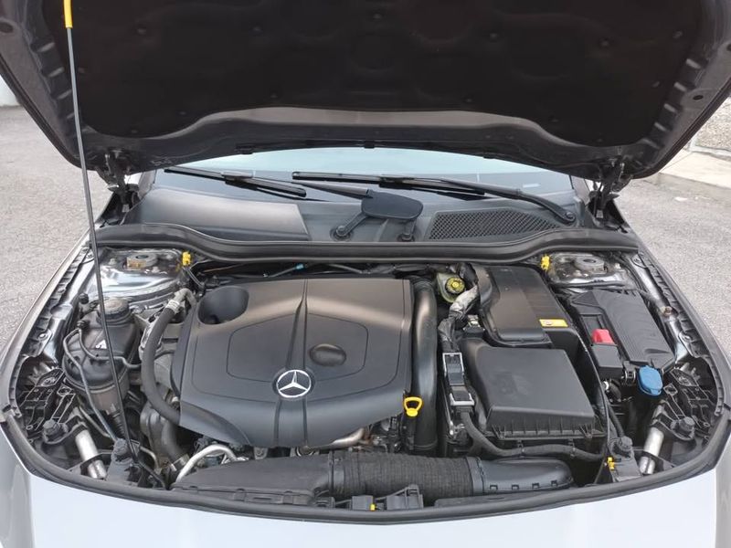 Mercedes-Benz CLA • 2015 • 98,000 km 6