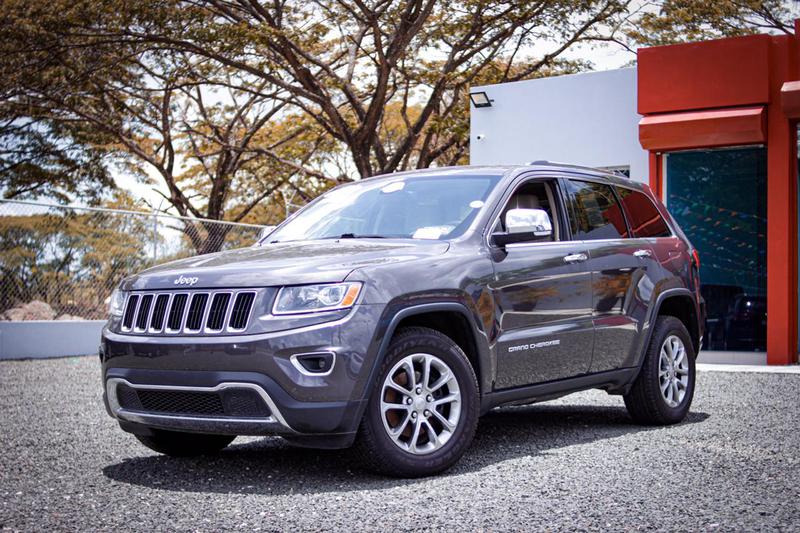 Jeep Grand Cherokee • 2015 • 90,000 km 10