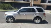 Ford Escape • 2008 • 98,000 km 3