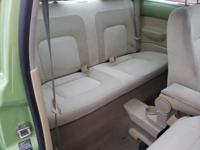 Volkswagen Beetle • 2003 • 35,480 km 5