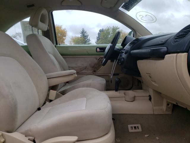 Volkswagen Beetle • 2003 • 35,480 km 2