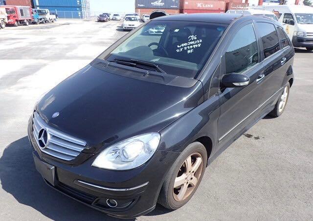 Mercedes-Benz C • 2007 • 38,941 km 3
