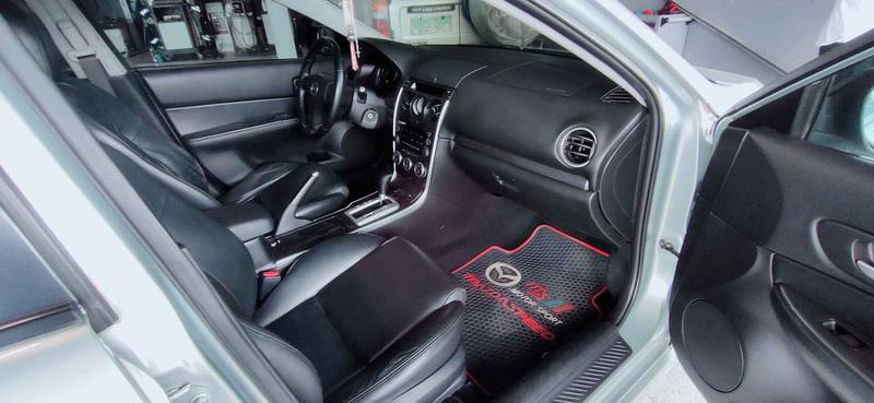 Mazda 6 • 2007 • 92,000 km 4