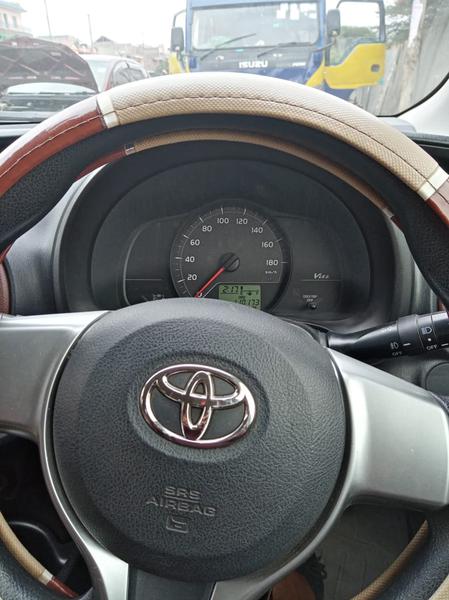 Toyota Vitz • 2012 • 110,960 km 2