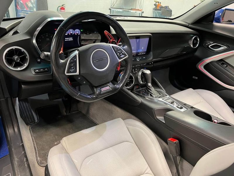 Chevrolet Camaro • 2019 • 105,000 km 3