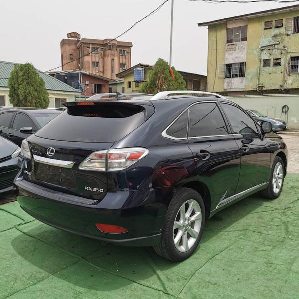 Lexus RX • 2010 • 176,011 km 4