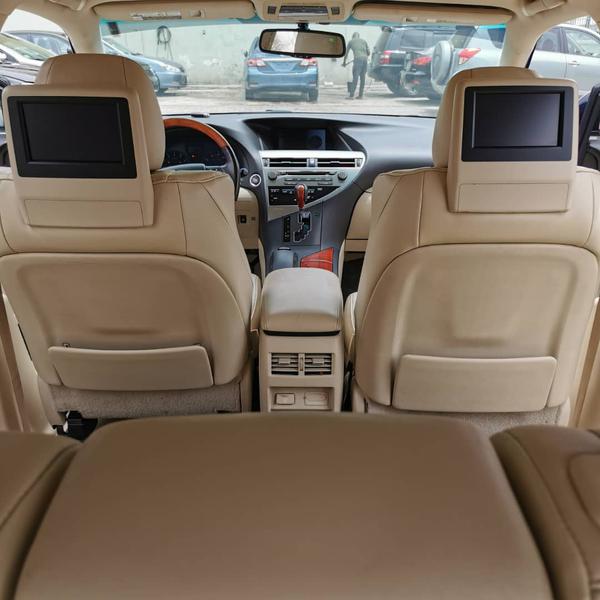 Lexus RX • 2010 • 176,011 km 3