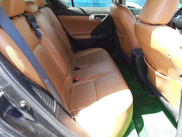 Lexus CT • 2011 • 37,012 km 3