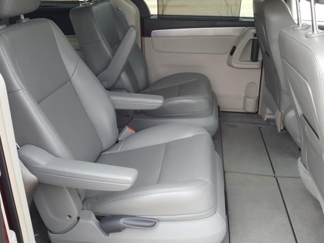 Volkswagen Polo Van • 2011 • 39,024 km 4