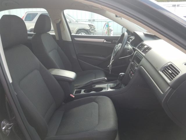 Volkswagen Passat • 2013 • 32,870 km 3