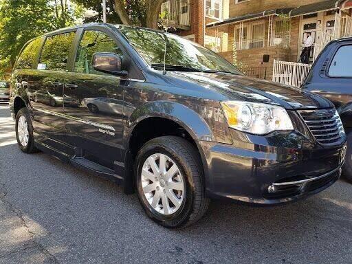 Dodge Grand Caravan • 2014 • 23,778 km 6