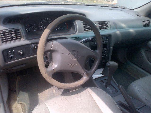 Toyota Camry • 2002 • 243,221 km 4