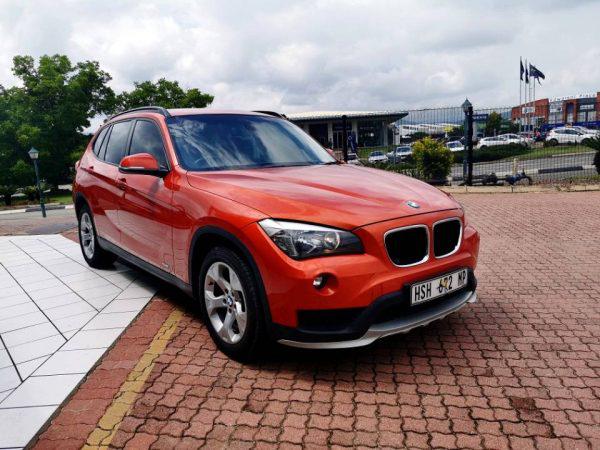 BMW X1 • 2015 • 135,000 km 4