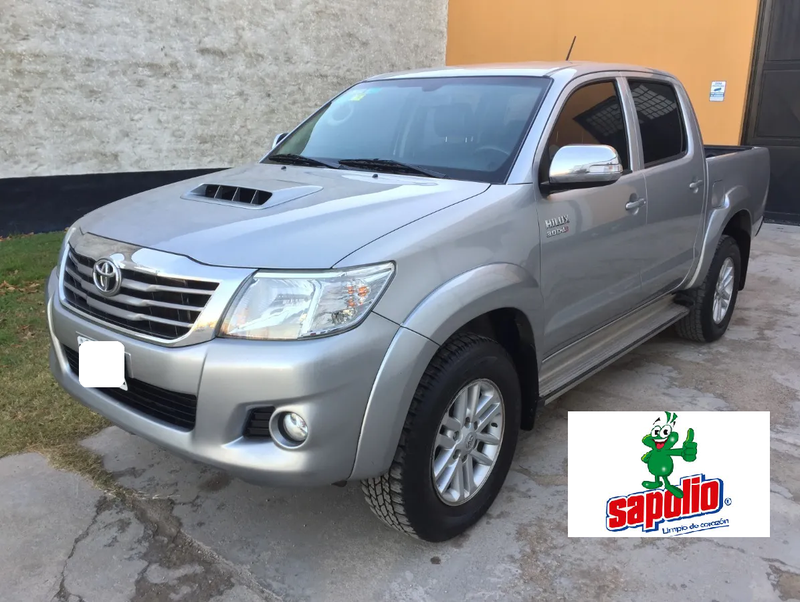 Toyota Hilux • 2015 • 44,300 km 4