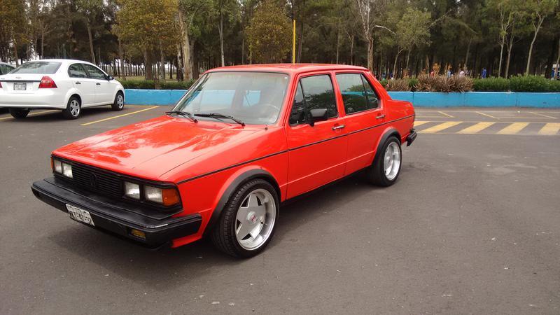 Volkswagen Jetta • 1985 • 207,000 km 2