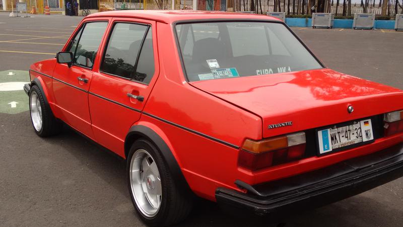 Volkswagen Jetta • 1985 • 207,000 km 8