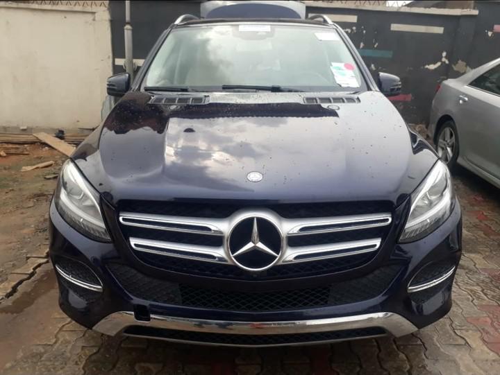 Mercedes-Benz GLE • 2016 • 171,813 km 7