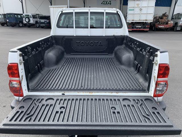 Toyota Hilux • 2014 • 65,000 km 2