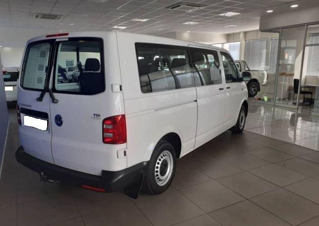 Volkswagen T5 Transporter Shuttle • 2017 • 115,000 km 3