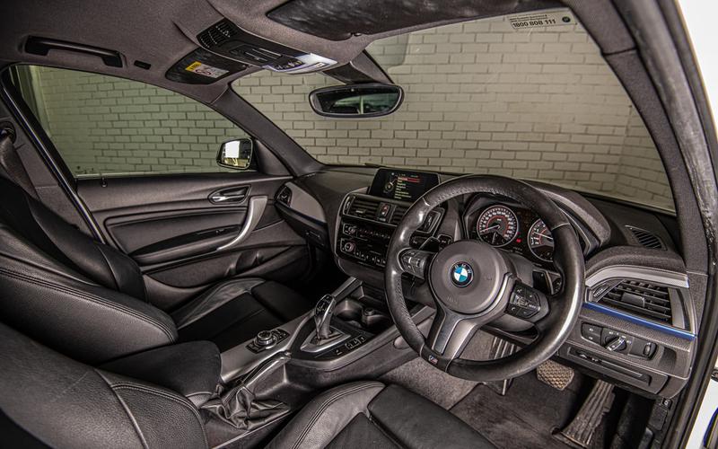 BMW Rad 1 • 2017 • 65,155 km 2