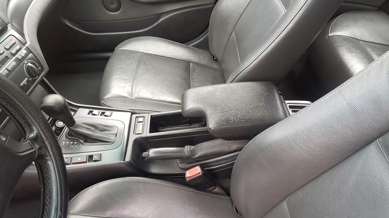 BMW Rad 3 • 2005 • 165,000 km 5