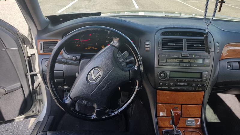 Lexus LS • 2001 • 12,345 km 7