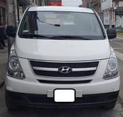 Hyundai H1 • 2015 • 53,000 km 2