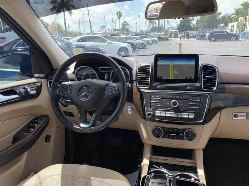 Mercedes-Benz GLE • 2017 • 44,445 km 18