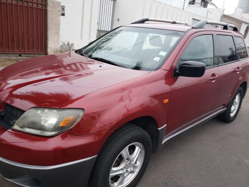 Mitsubishi Outlander • 2004 • 116,590 km 2