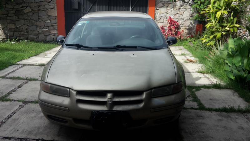 Chrysler Stratus • 1999 • 150,000 km 3
