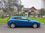 Mazda 3 • 2013 • 42,300 km 2