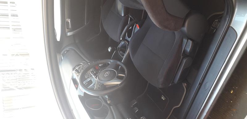 Kia Cerato • 2011 • 88,000 km 2