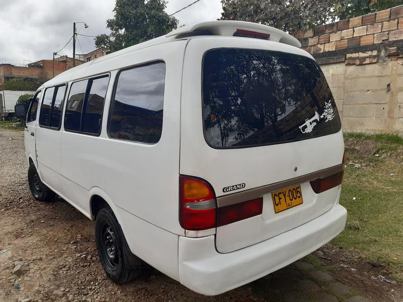 Kia Pregio • 2001 • 100,000 km 7