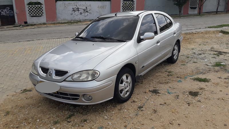 Renault Mégane • 2006 • 142,000 km 5
