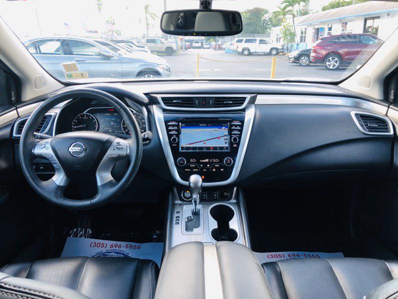 Nissan Murano • 2017 • 22,202 km 9