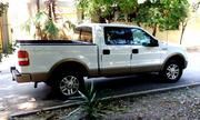 Ford F-250 • 2004 • 186,000 km 9