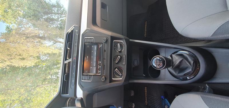 Volkswagen  • 2019 • 14,071 km 9