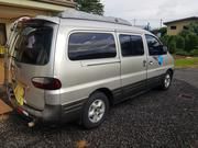 Hyundai H1 Bus • 2002 • 208,000 km 1