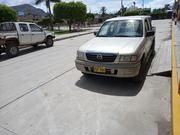 Mazda B2500 • 2006 • 143,000 km 2
