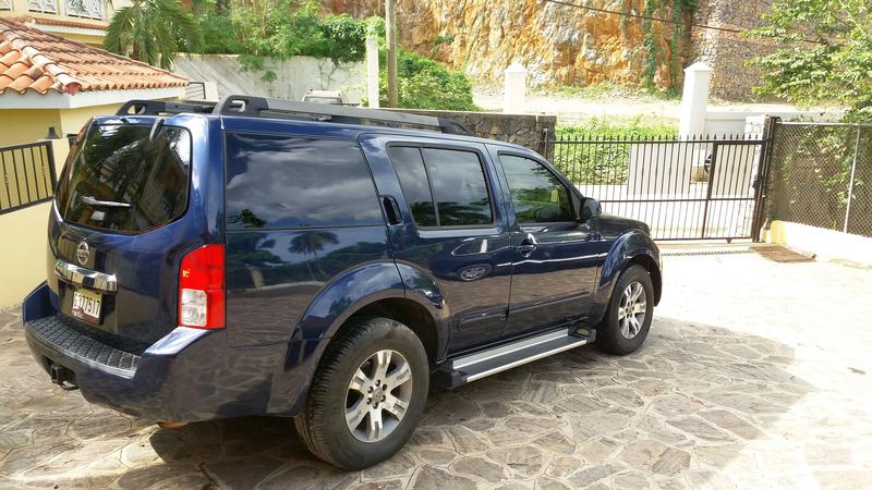 Nissan Pathfinder • 2010 • 160,000 km 8