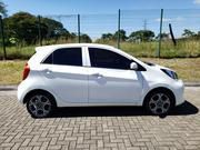 Kia Picanto • 2017 • 33,000 km 4